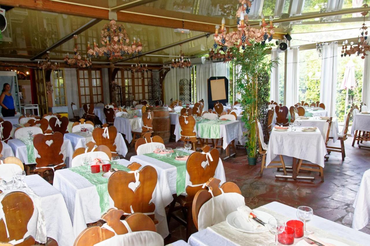 Domaine Du Berange Hotel Saint-Genies-des-Mourgues Bagian luar foto