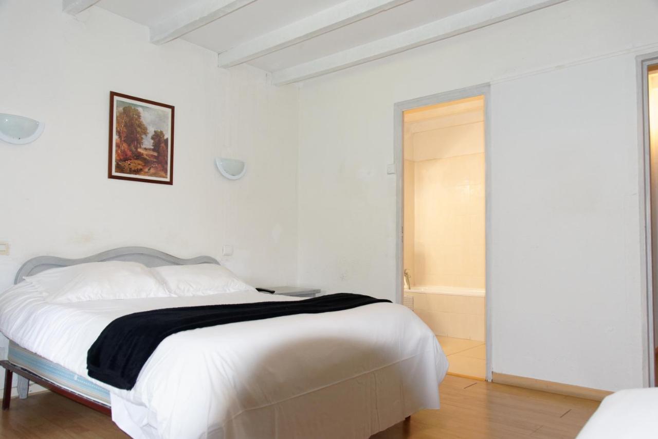 Domaine Du Berange Hotel Saint-Genies-des-Mourgues Bagian luar foto